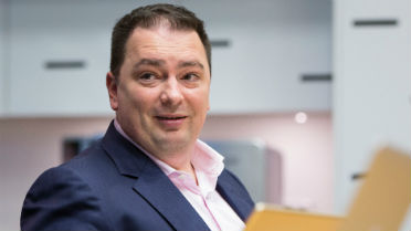 David Chalmers-372x209.jpg