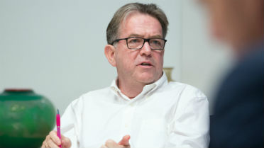 Joe McCollum-372x209.jpg