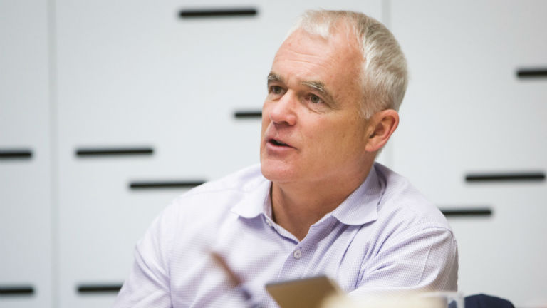 Simon Moutter-768x432.jpg